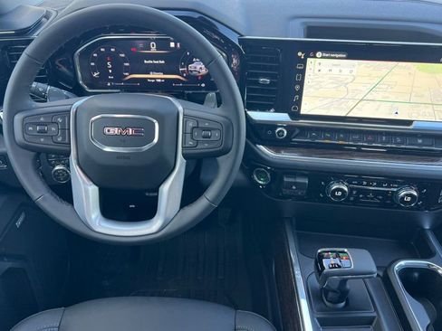 New 2026 GMC Sierra 1500 Elevation w/ Elevation Premium Package AWD/4WD image 11