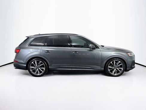 Used 2023 Audi SQ7 Prestige w/ Prestige Package image 4