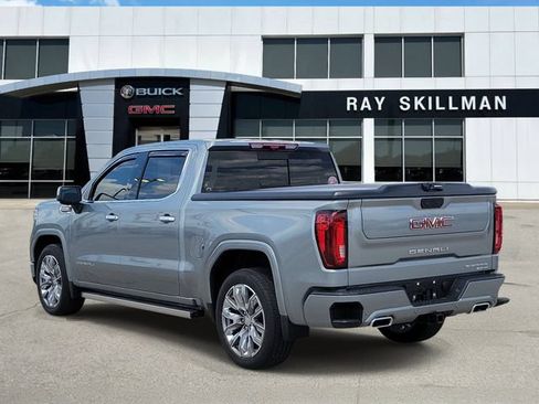 Used 2025 GMC Sierra 1500 Denali AWD/4WD image 4
