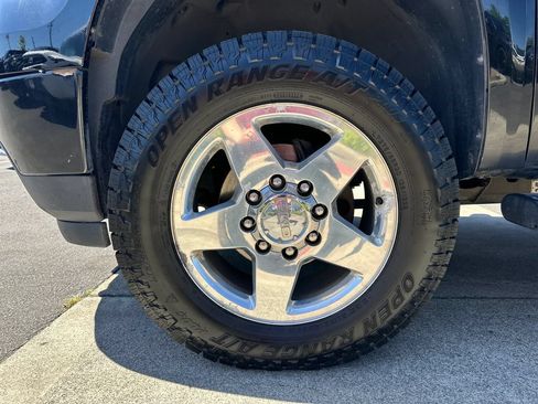 Used 2014 GMC Sierra 2500 Denali w/ Suspension Package, Off-Road AWD/4WD image 28