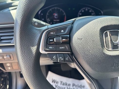 Used 2018 Honda Accord LX image 14