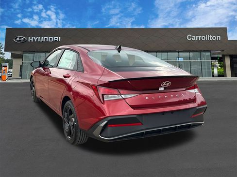 New 2026 Hyundai Elantra Sport FWD image 8