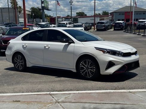 Certified 2024 Kia Forte GT-Line FWD image 7