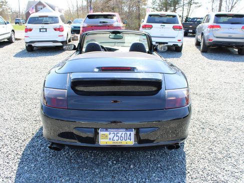 Used 2003 Porsche 911 Carrera 4 image 17