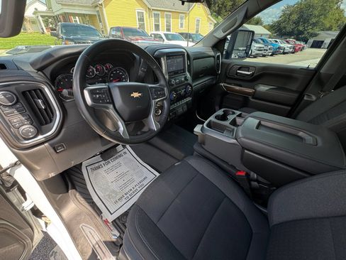Used 2023 Chevrolet Silverado 2500 LT w/ Convenience Package AWD/4WD image 18