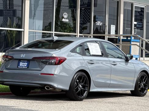 Certified 2025 Honda Civic Sport image 4