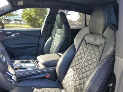 Used 2025 Audi SQ8 Premium Plus AWD/4WD image 18