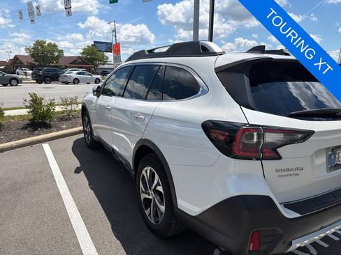 Used 2020 Subaru Outback Touring XT AWD/4WD image 4