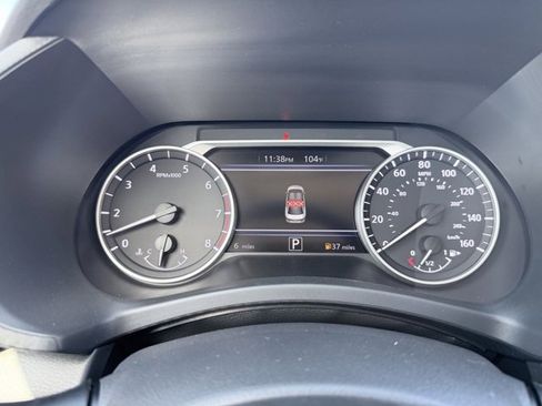 New 2025 Nissan Sentra SR image 12