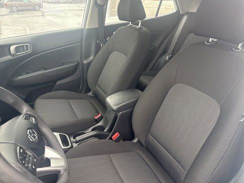 Certified 2026 Hyundai Venue SE image 28