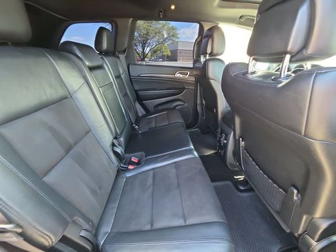 Used 2020 Jeep Grand Cherokee Altitude RWD image 26