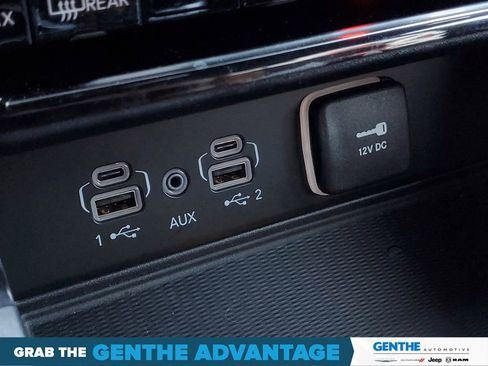 Certified 2024 Jeep Grand Cherokee L Altitude AWD/4WD image 21
