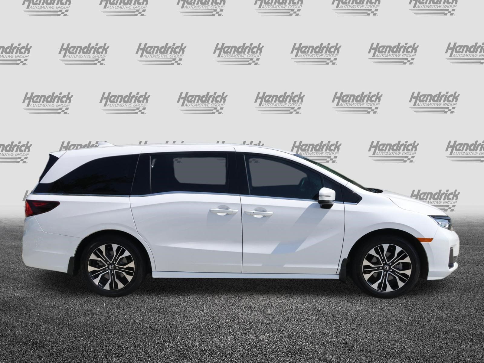 Used 2025 Honda Odyssey Elite image 10