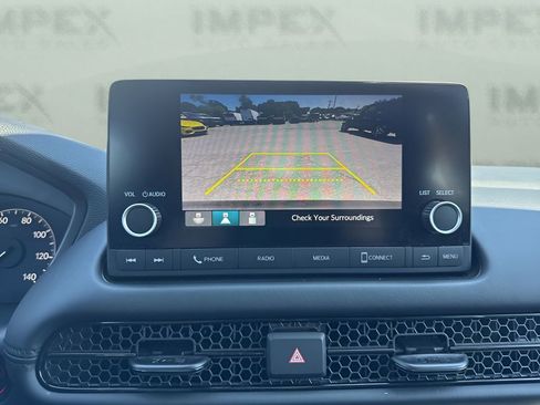 Used 2025 Honda HR-V LX image 16
