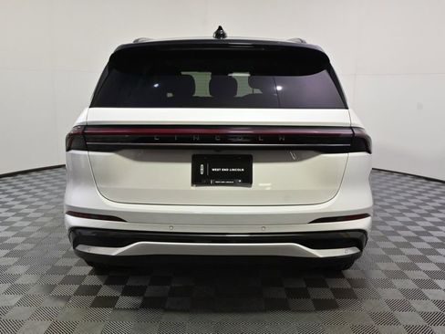 New 2026 Lincoln Nautilus Reserve w/ Jet Appearance Package image 5