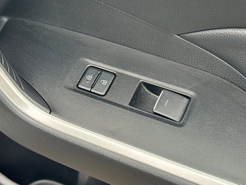 Certified 2025 Toyota RAV4 XLE AWD/4WD image 23