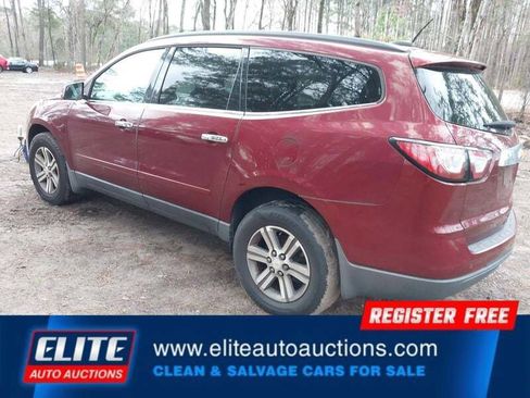 Used 2016 Chevrolet Traverse LT w/ Traveler's Package image 5