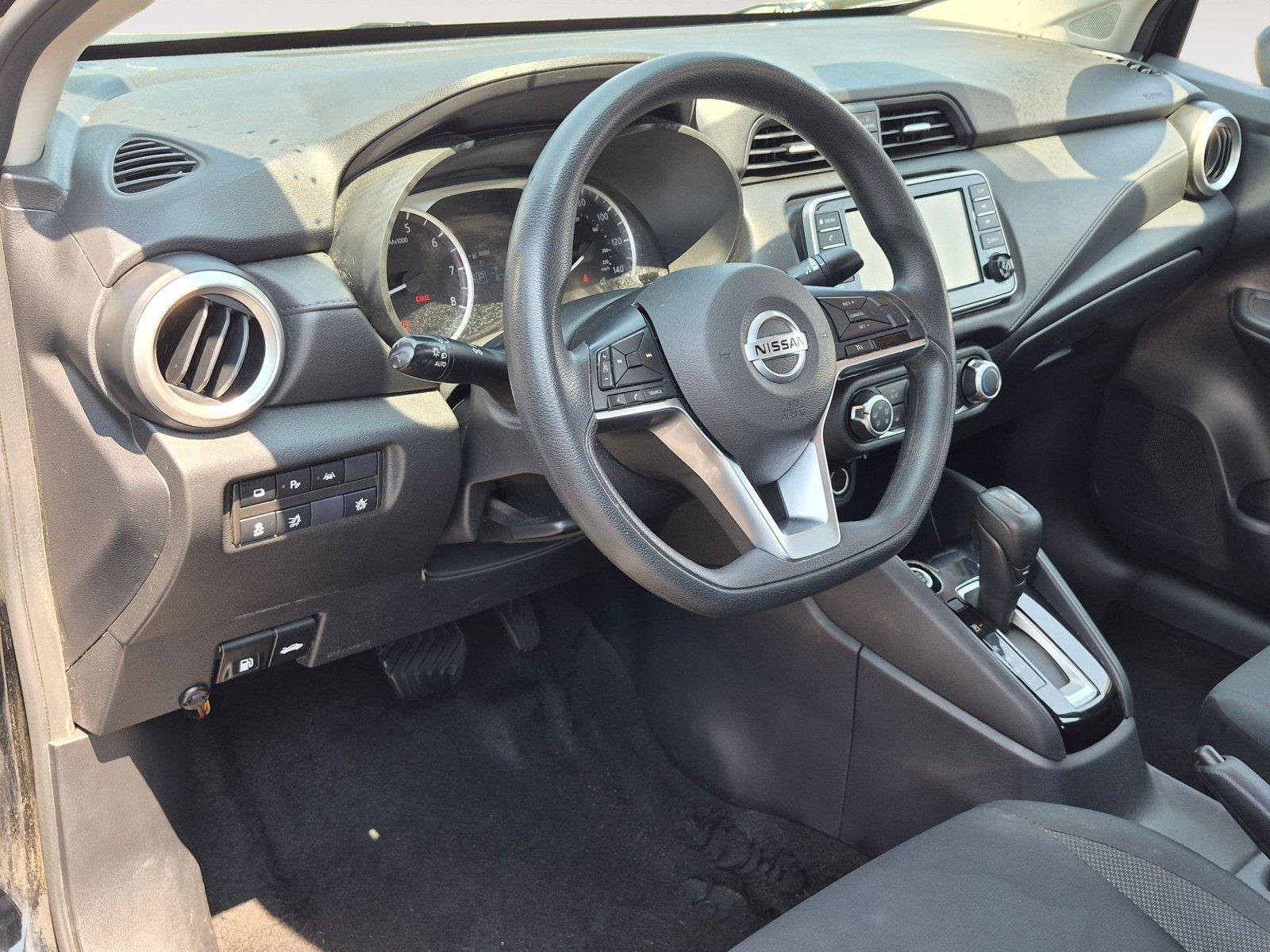 Used 2020 Nissan Versa S FWD image 35