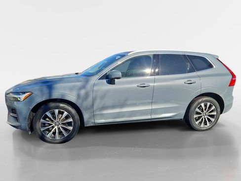 Certified 2023 Volvo XC60 B5 Plus w/ Climate Package image 24