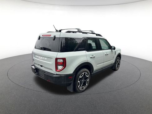 Used 2023 Ford Bronco Sport Outer Banks w/ Tech Package AWD/4WD image 7