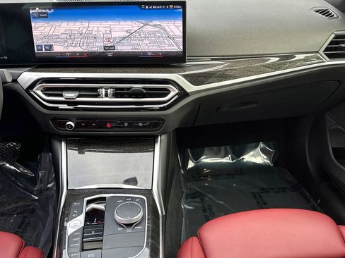 Used 2023 BMW 330e w/ Convenience Package image 28