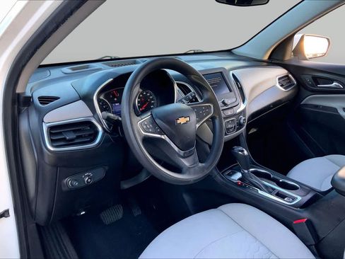 Used 2020 Chevrolet Equinox LT AWD/4WD image 17