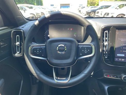 Certified 2023 Volvo C40 P8 Recharge Ultimate AWD/4WD image 19