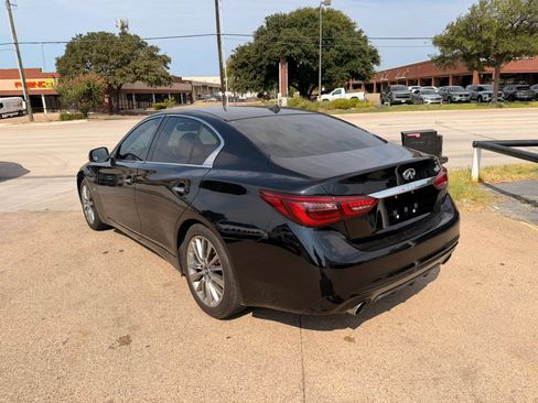 Used 2018 INFINITI Q50 Luxe RWD image 3