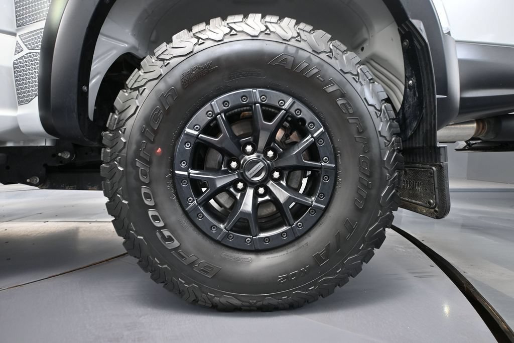 Used 2023 Ford F150 Raptor w/ Equipment Group 802A Raptor R AWD/4WD image 10