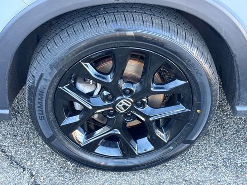 Used 2024 Honda HR-V Sport image 2