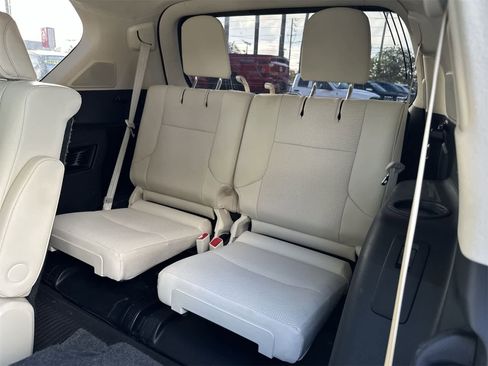Used 2023 Lexus GX 460 Premium image 19