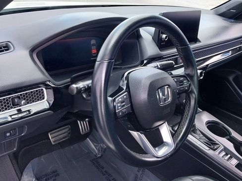 Used 2025 Honda Civic Sport Touring image 14