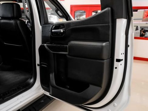 Used 2019 Chevrolet Silverado 1500 LTZ w/ LTZ Texas Edition AWD/4WD image 52