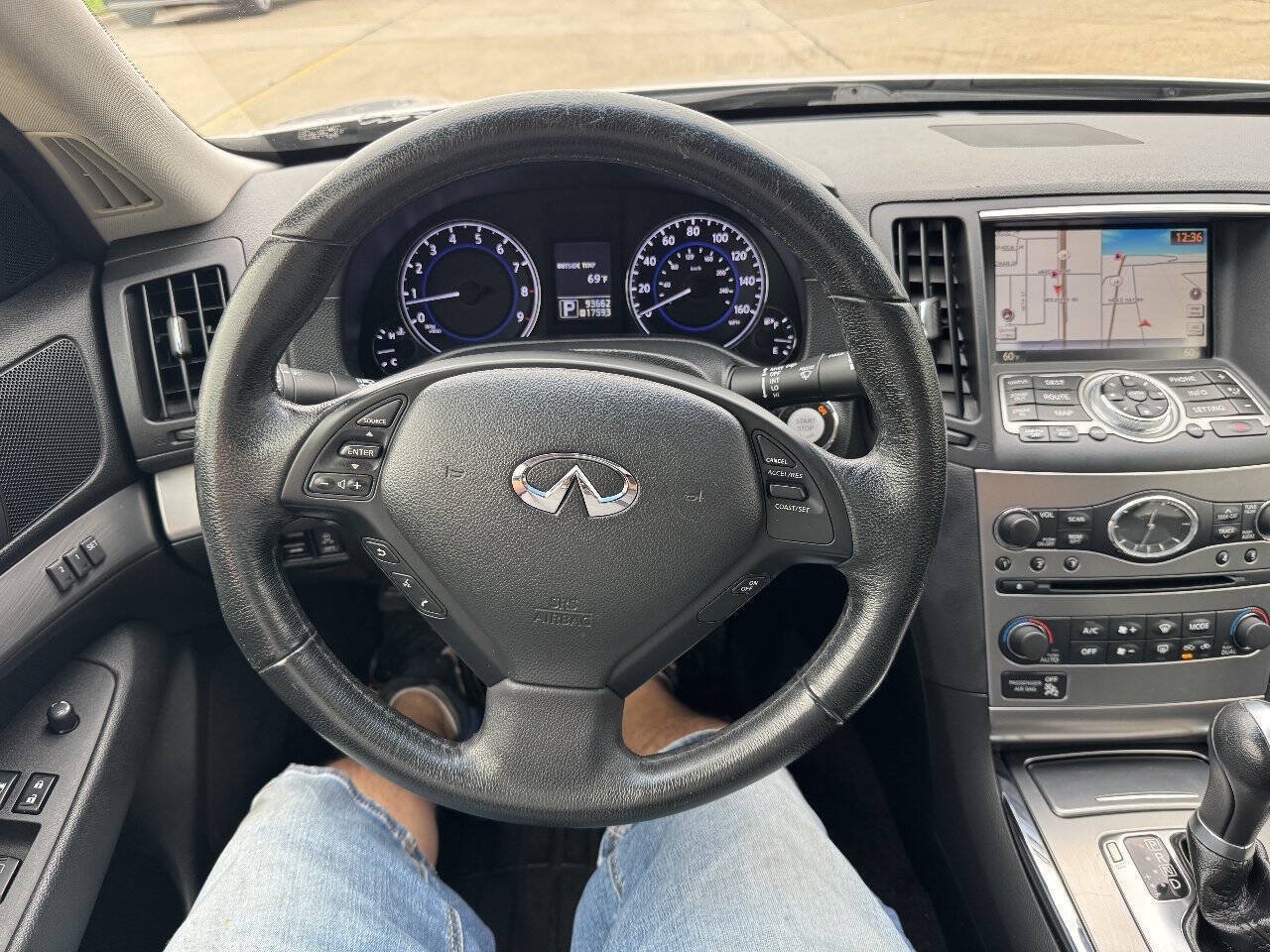 Used 2012 INFINITI G37 x Sedan w/ Premium Pkg AWD/4WD image 19