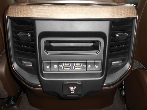 New 2026 RAM 1500 Limited image 22