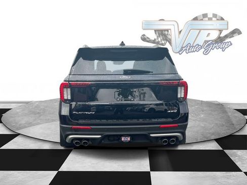 Used 2025 Ford Explorer Platinum w/ Ultimate Package AWD/4WD image 7