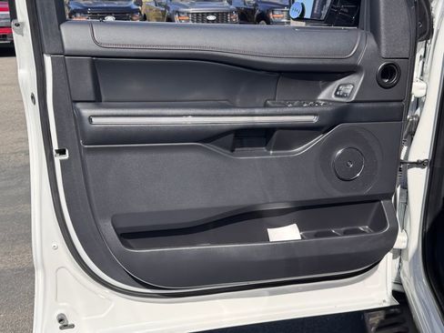 Used 2024 Ford Expedition Timberline image 16