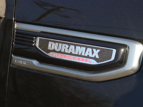 New 2026 GMC Sierra 1500 AT4 w/ AT4 Premium Package image 9