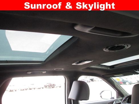 Used 2021 Hyundai Palisade Calligraphy image 15