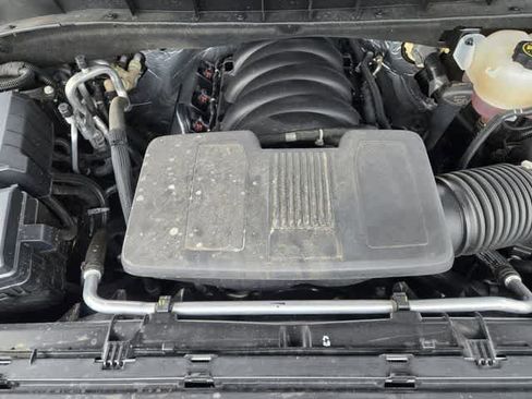 Used 2024 Chevrolet Tahoe LT w/ Luxury Package image 9