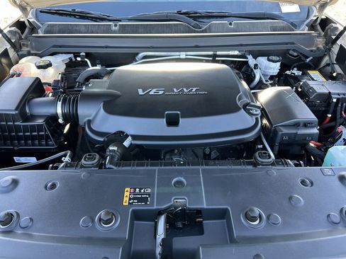 Used 2021 GMC Canyon AT4 w/ Driver Alert Package image 28