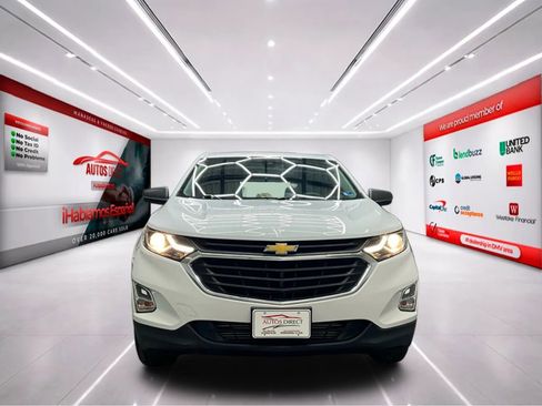 Used 2020 Chevrolet Equinox LS w/ LS Convenience Package AWD/4WD image 3