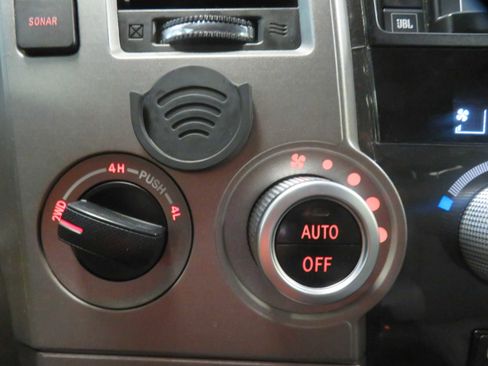 Used 2014 Toyota Sequoia Platinum AWD/4WD image 50