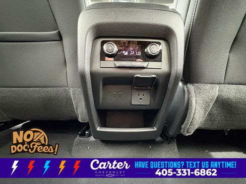New 2026 Chevrolet Traverse LT w/ Sun and Wheel Package FWD image 28