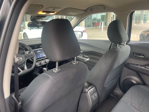 Used 2024 Nissan Kicks SV FWD image 17
