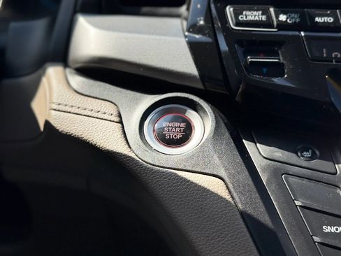 Used 2019 Honda Odyssey EX-L image 20