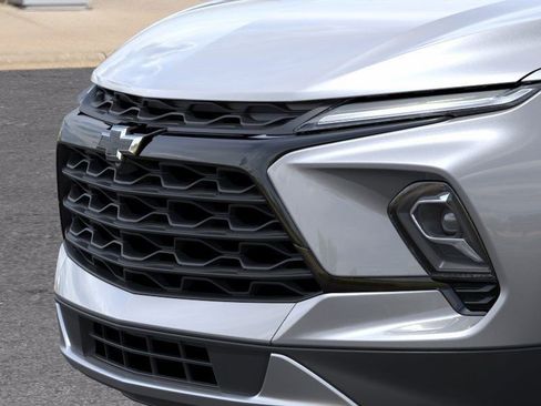 New 2026 Chevrolet Blazer LT image 13