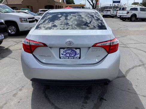 Used 2016 Toyota Corolla LE FWD image 12
