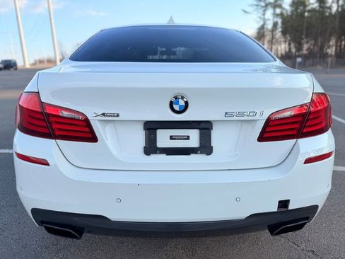 Used 2013 BMW 550i xDrive Sedan image 7