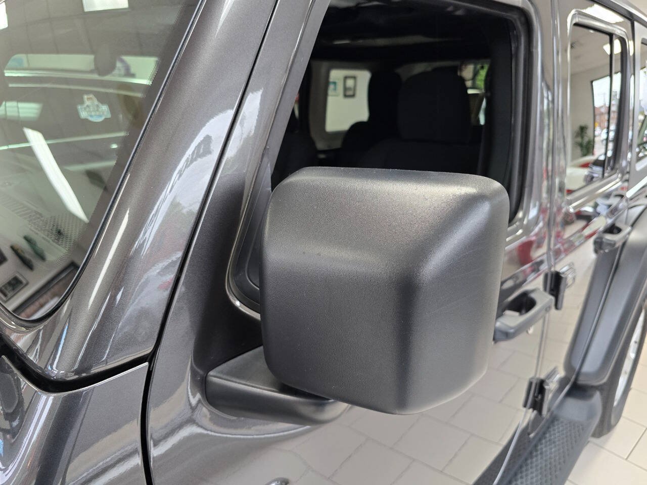 Used 2022 Jeep Wrangler Unlimited Sport AWD/4WD image 15